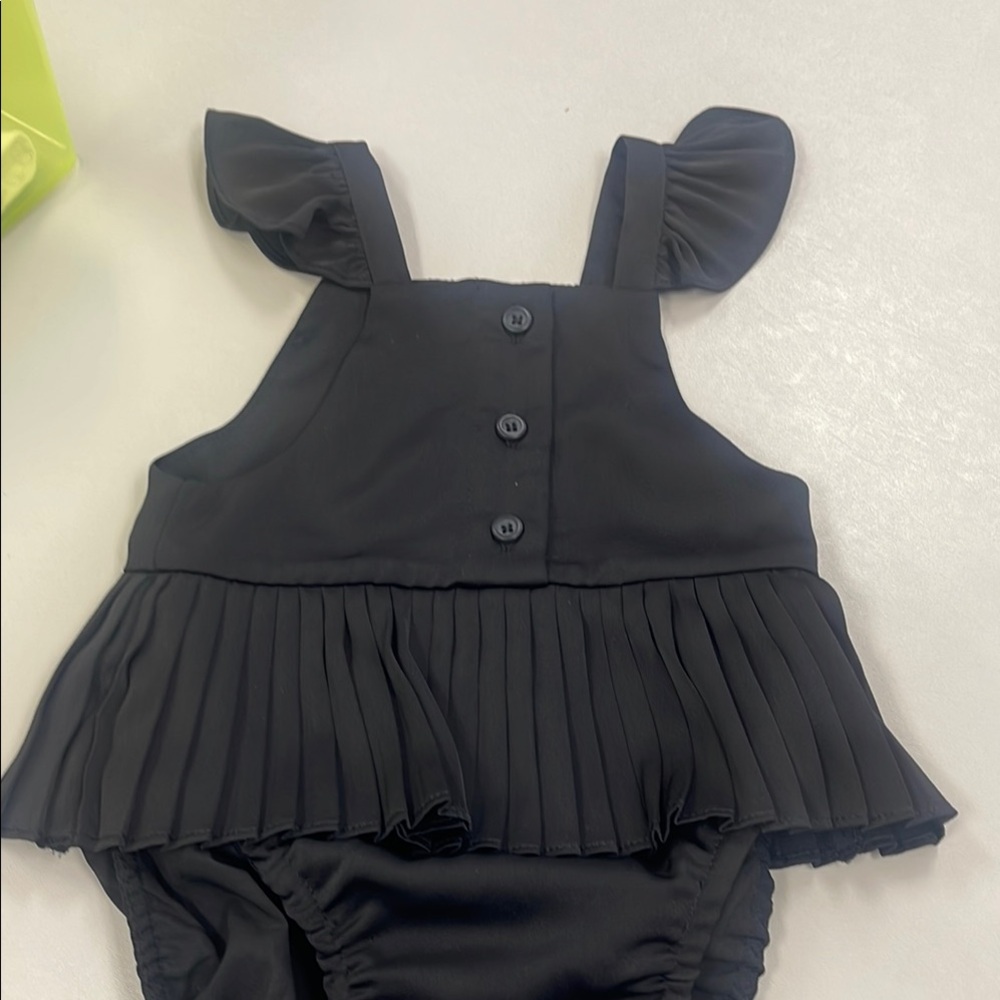 Black Ruffled Baby Bubble